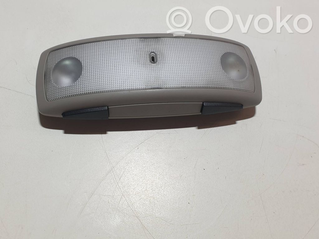 Volvo V70 Lampka podsufitki tylna 