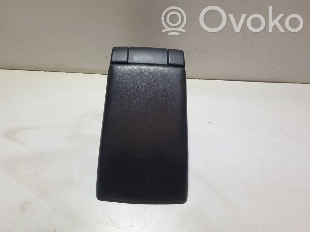 Volvo V70 Armrest 
