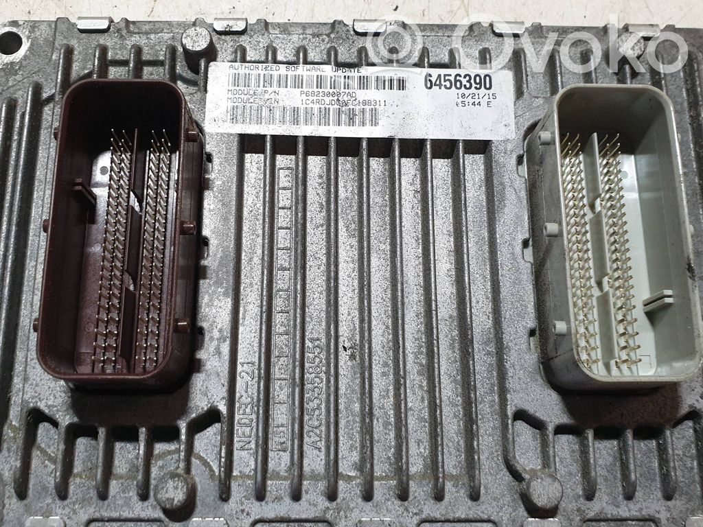 Dodge Durango III Engine control unit/module 