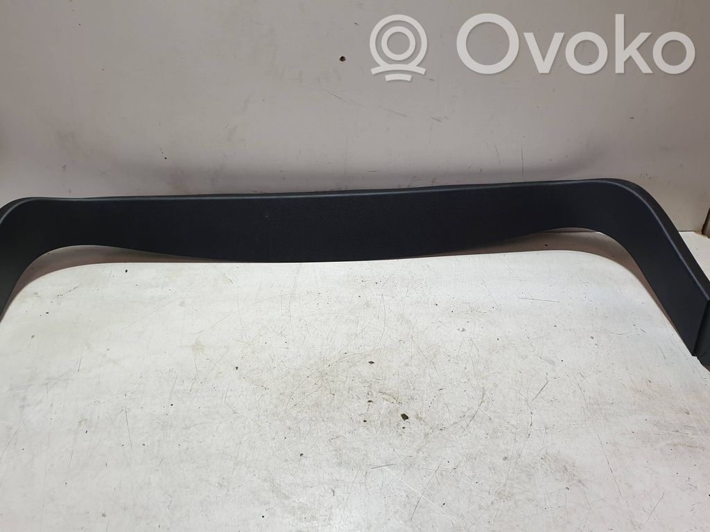 Dodge Durango III Tailgate trim 