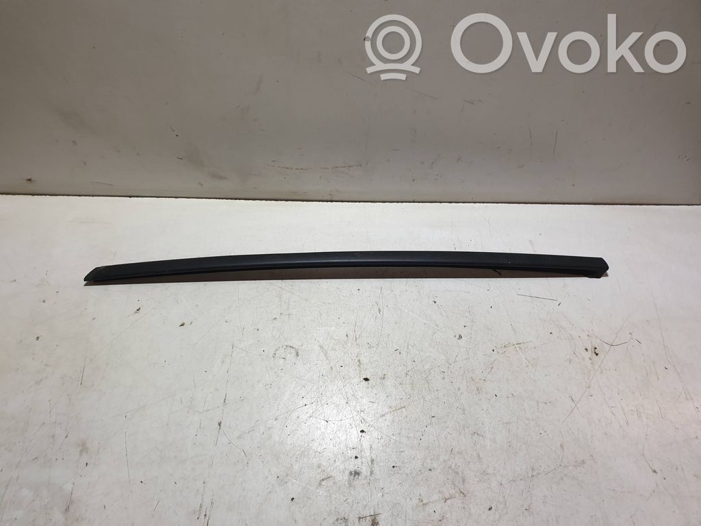 Volvo XC70 Tuulilasin lista 