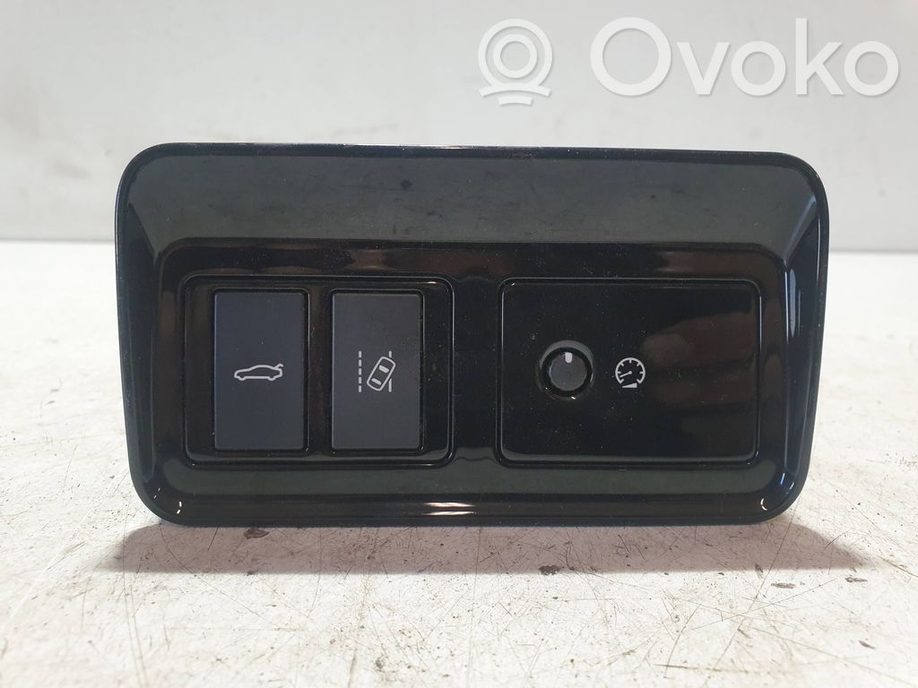 Inne przełączniki i przyciski   GX7311654HC,18031301,263667121