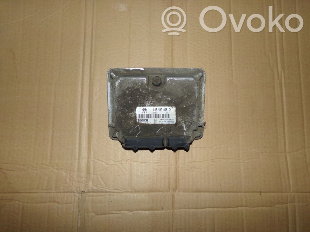 Volkswagen Golf IV Engine control unit/module 
