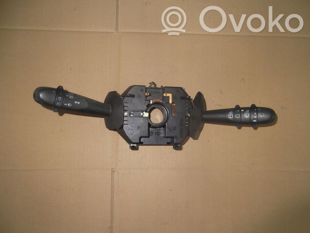 Alfa Romeo 147 Interruptor/palanca de limpiador de luz de giro 