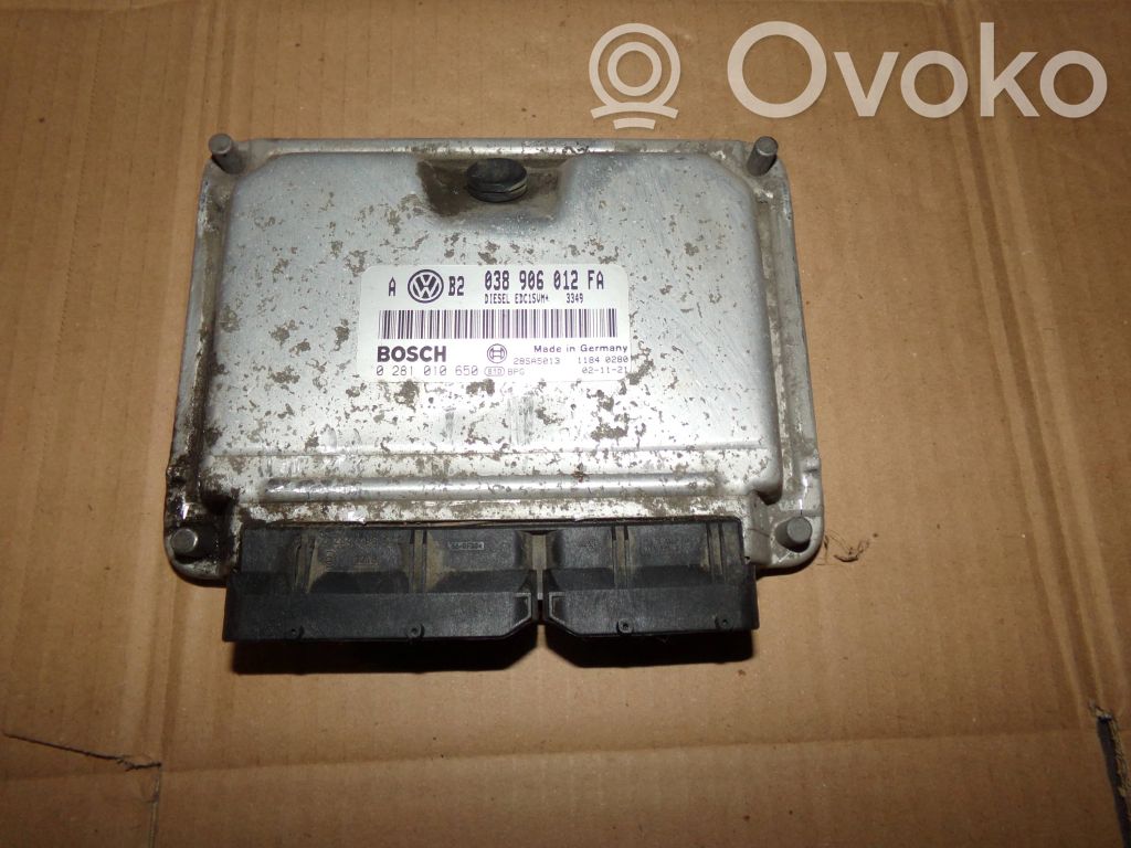 Volkswagen Golf IV Engine control unit/module 