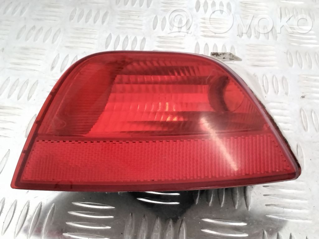 Ford Focus Miglas lukturis aizmugurē 