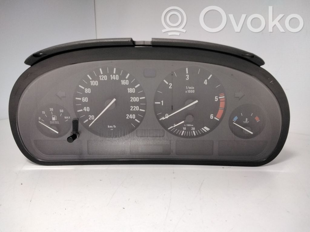 BMW 5 E39 Speedometer (instrument cluster) 