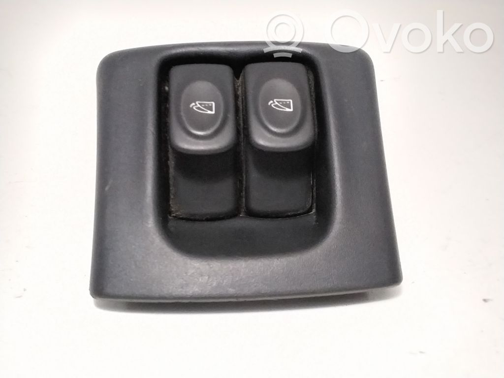 Electric window control switch   7700841069B,847680