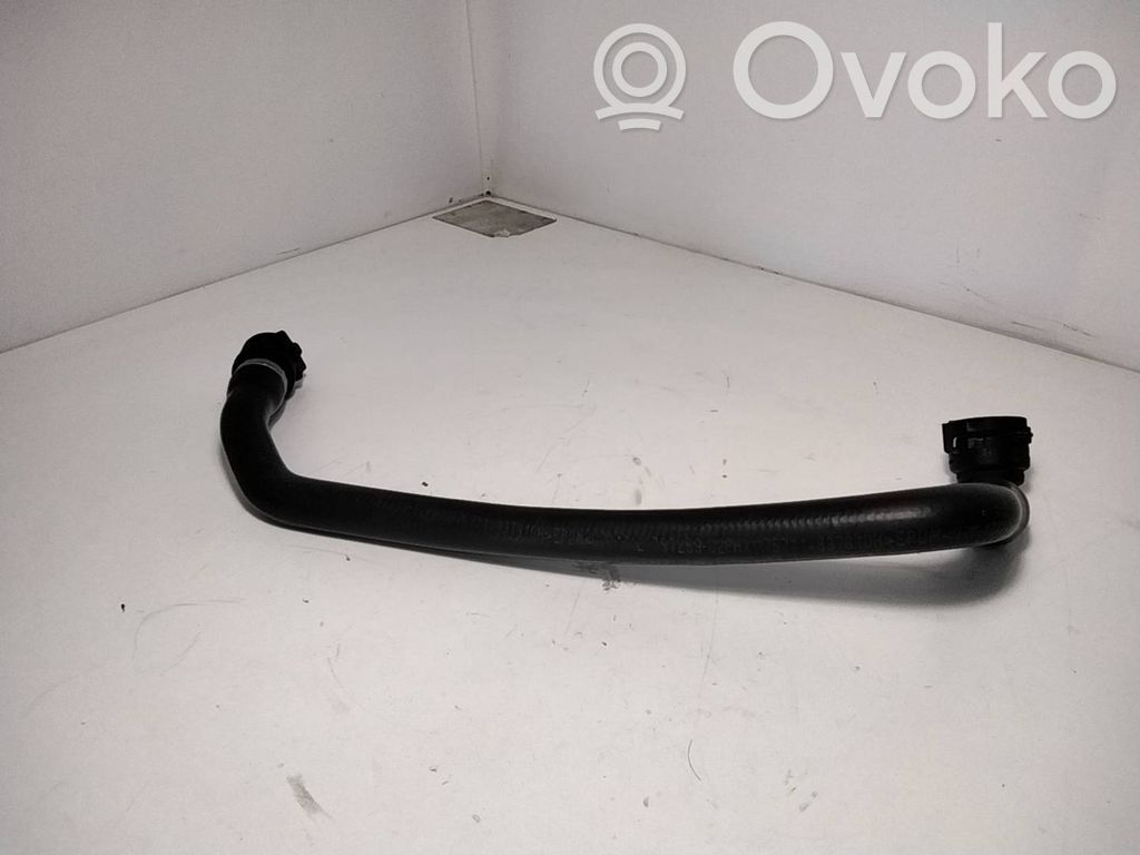 BMW 3 E90 E91 Engine coolant pipe/hose 
