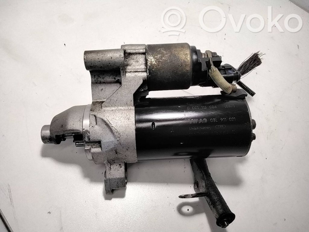 Audi A4 S4 B8 8K Starteris 