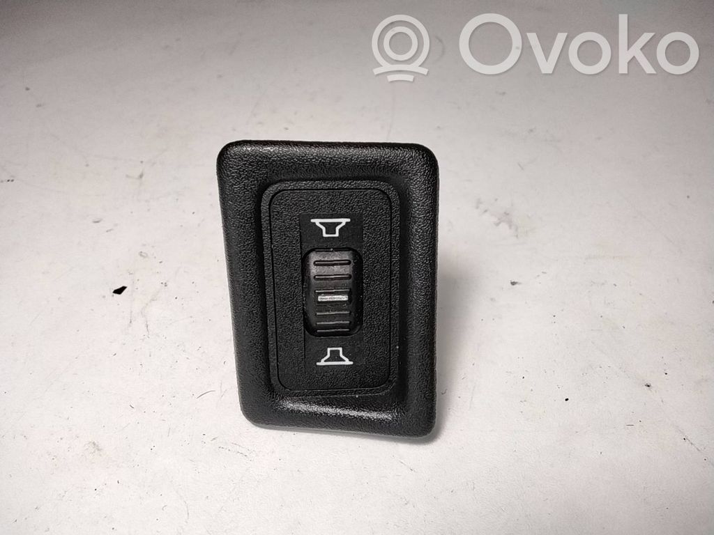 BMW 3 E30 Citu veidu slēdži / pogas / pārslēdzēji 