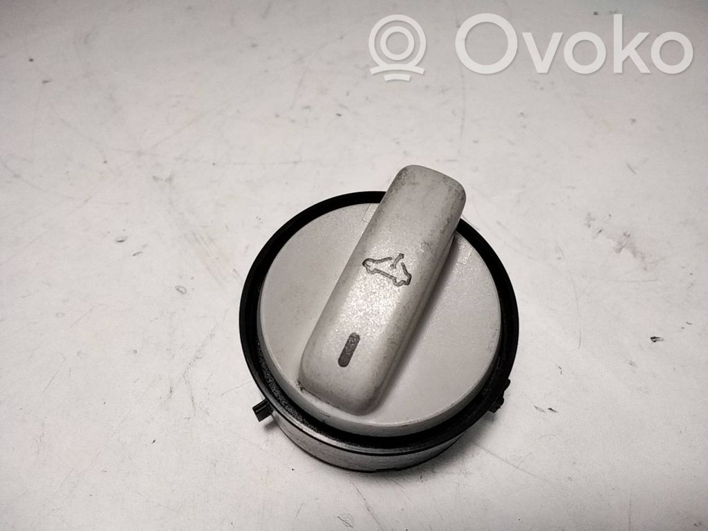 Volkswagen Golf IV Sunroof switch 