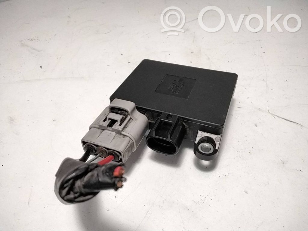 Mazda CX-7 Coolant fan relay 