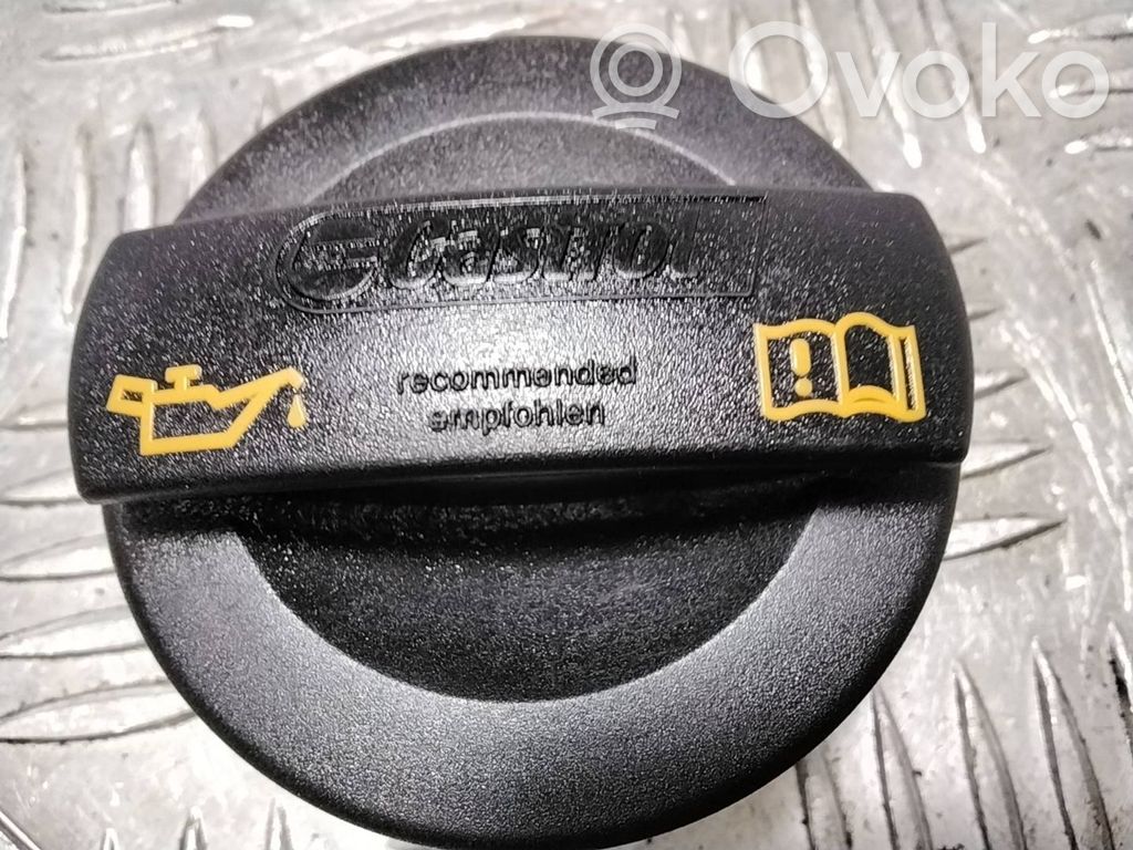 Audi A6 S6 C6 4F Tepalo užpylimo angos dangtelis 