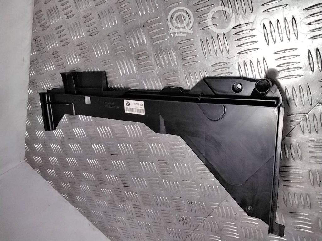 BMW X3 E83 Radiator trim 