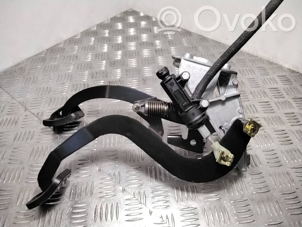 BMW X3 E83 Assemblage pédale 