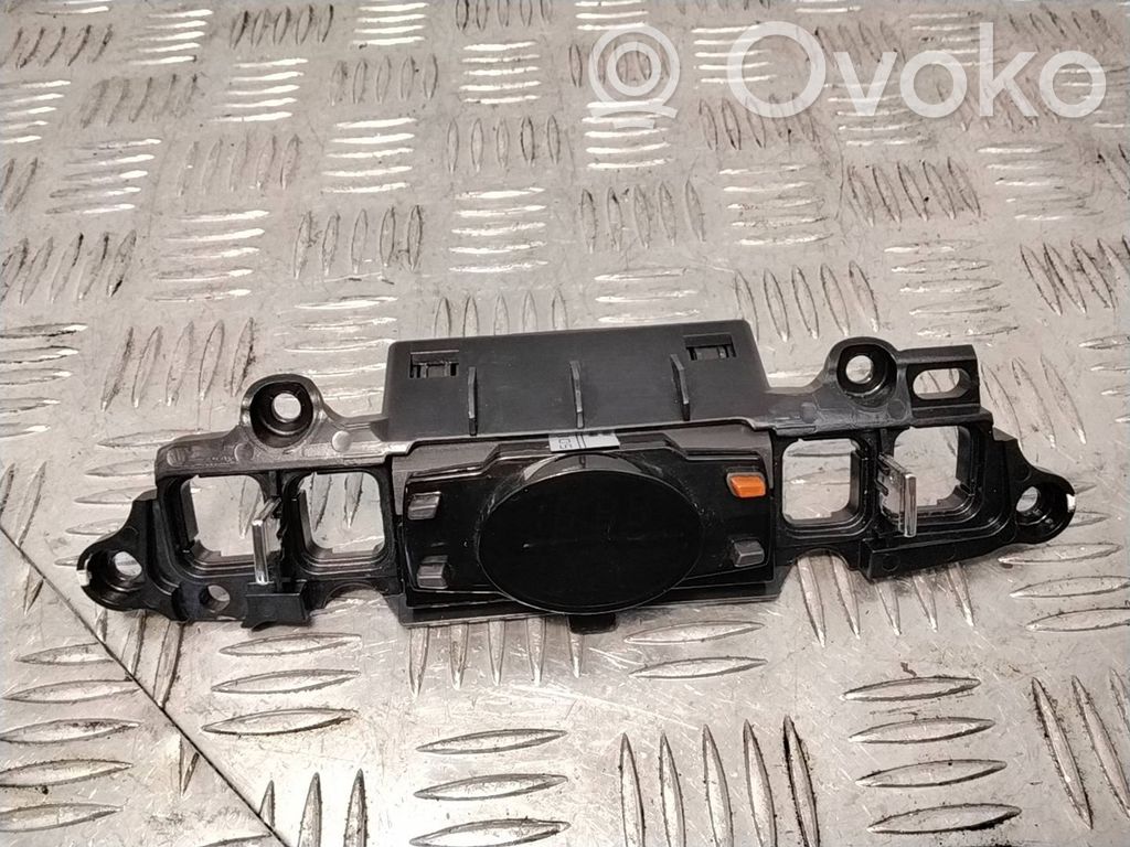 Chevrolet Captiva Pulkstenis 