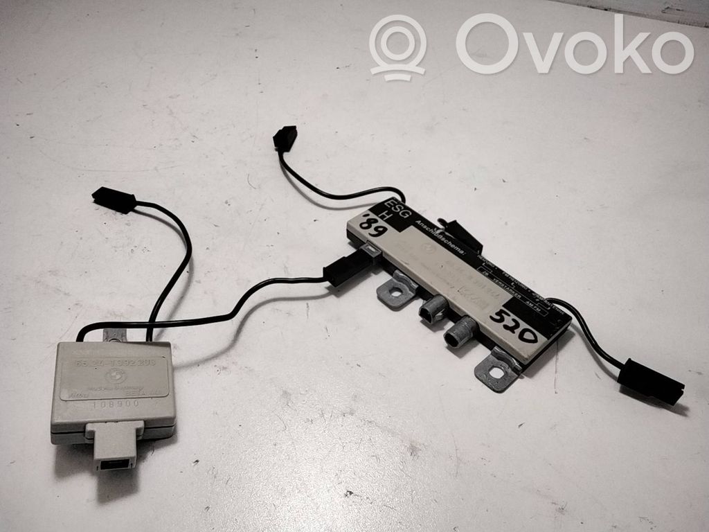 BMW 5 E34 Antenna control unit 