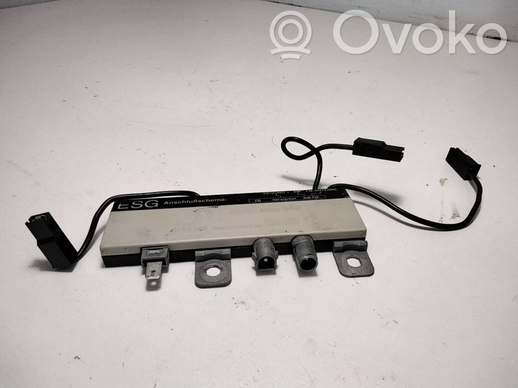 BMW 3 E36 Antenos valdymo blokas 