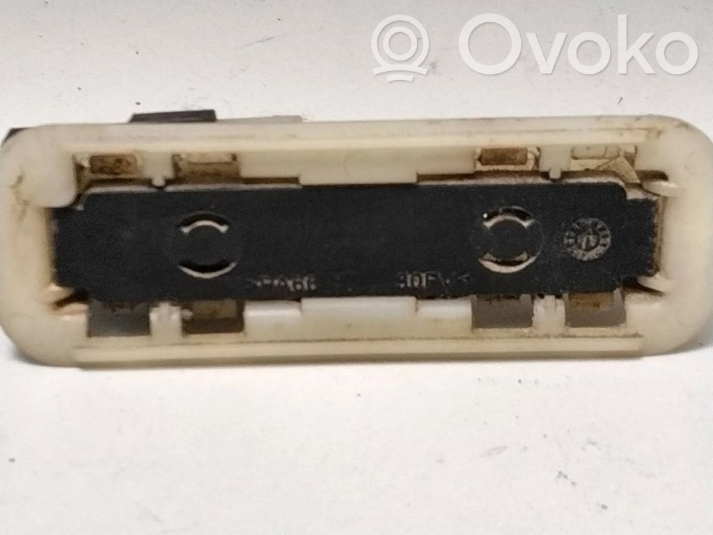 Tailgate/boot open switch button   2915