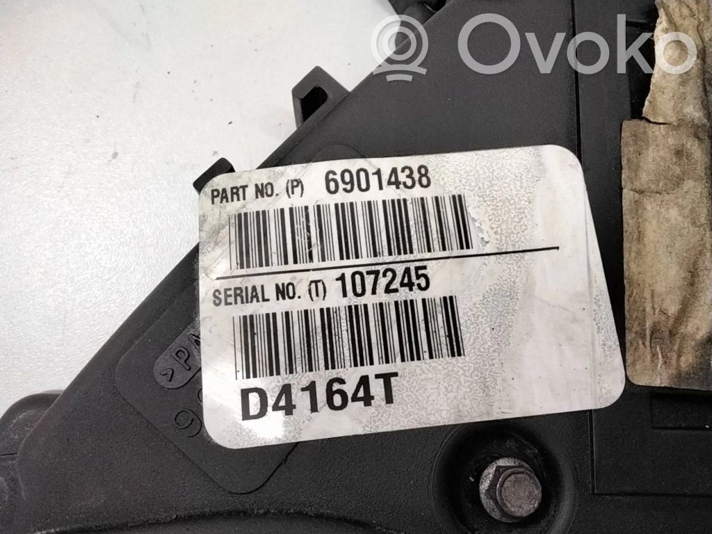Volvo V50 Timing belt guard (cover) 