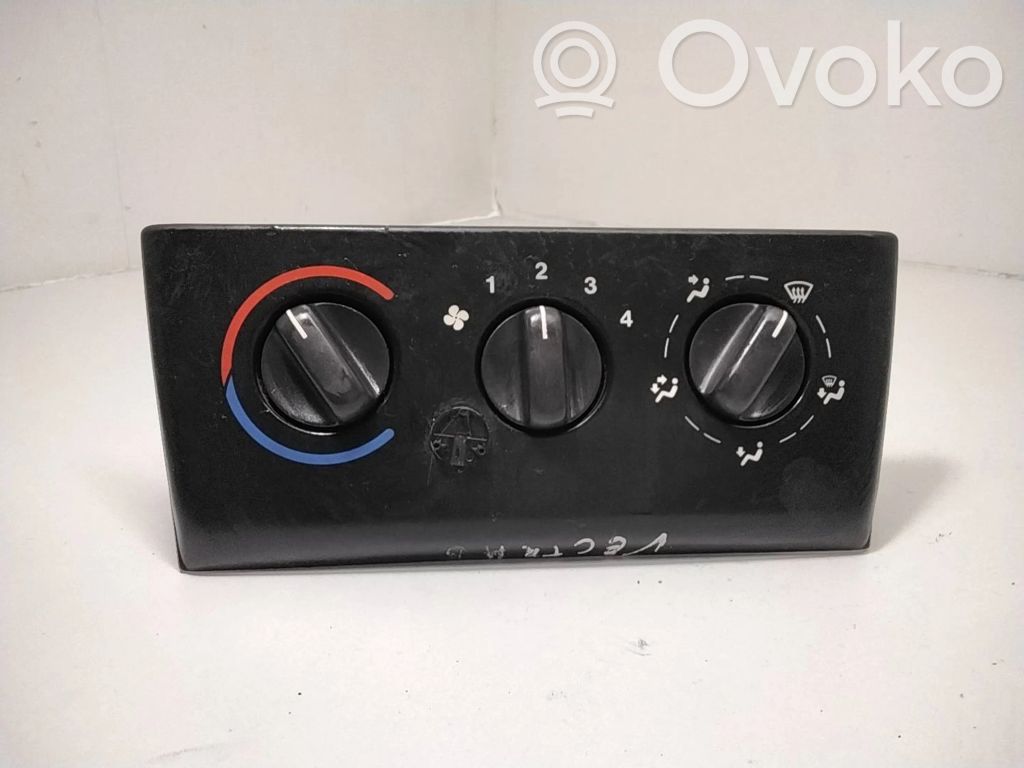 Opel Vectra B Climate control unit 