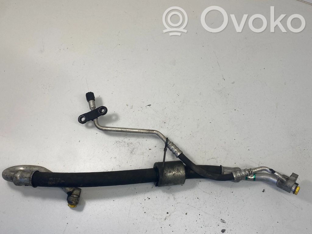 BMW 3 E90 E91 Air conditioning (A/C) pipe/hose 