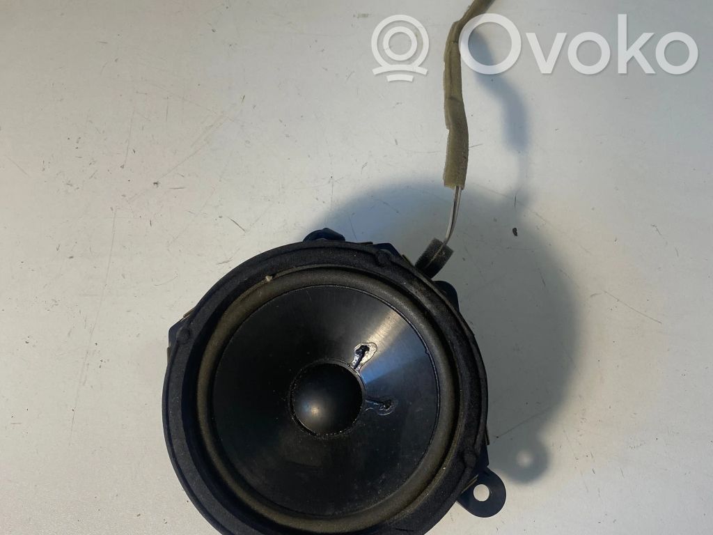 Saab 9-3 Ver2 Front door speaker 