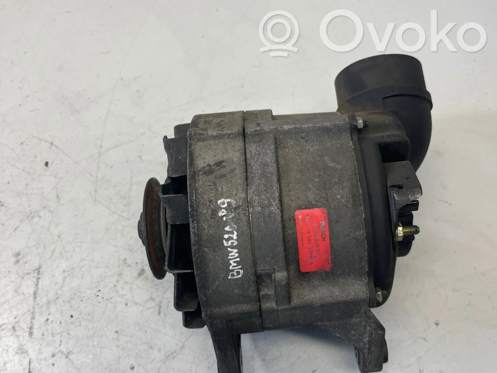 BMW 5 E34 Ģenerators 