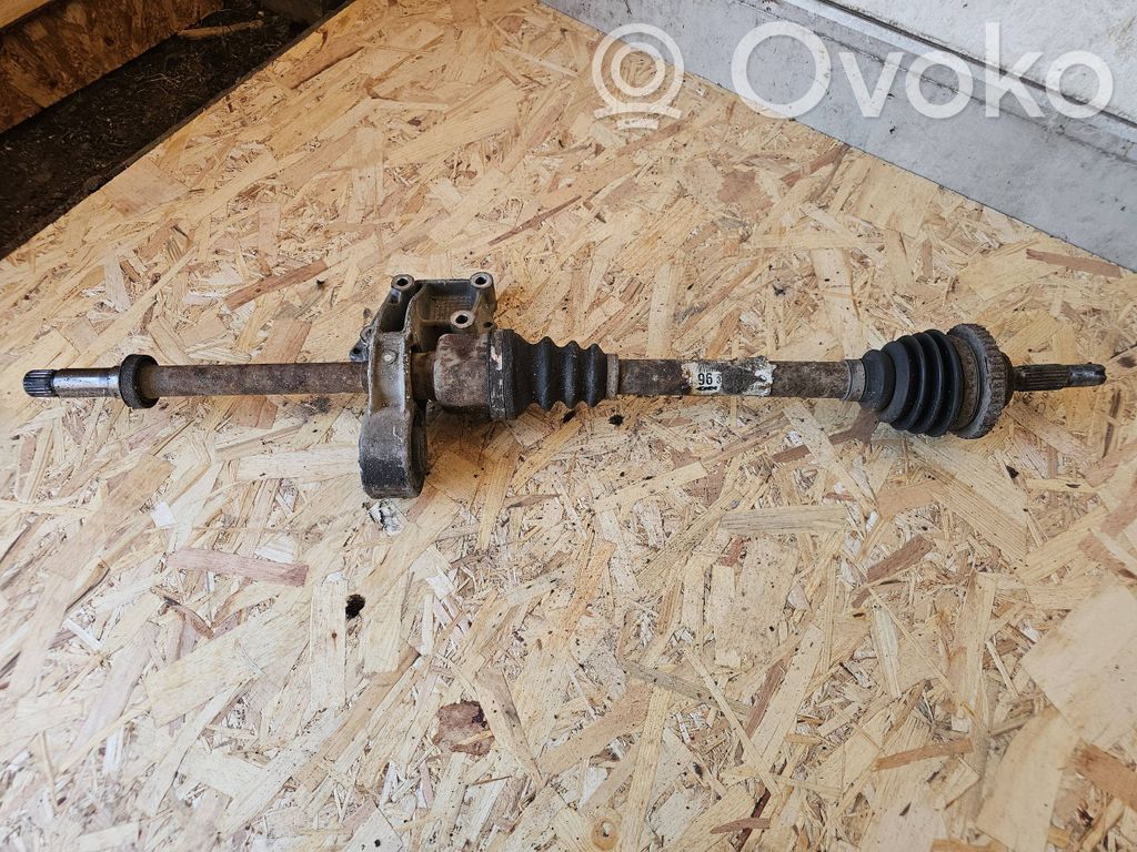 Peugeot 206 Priekšējā pusass 