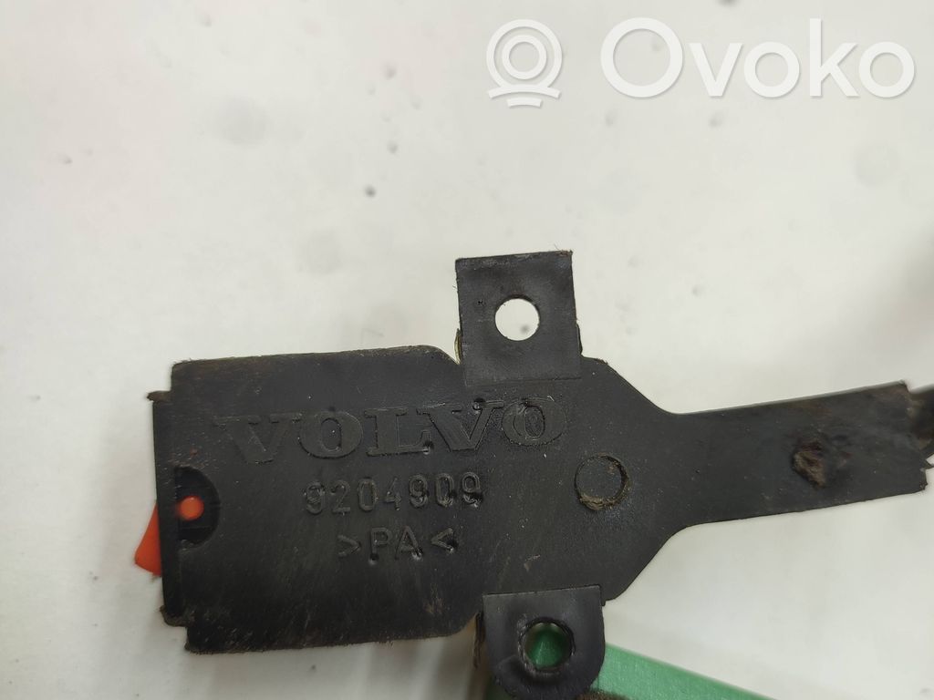 Volvo S70  V70  V70 XC Antenos stiprintuvas 