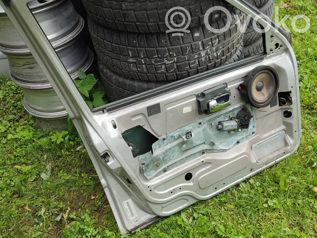Volvo S70  V70  V70 XC Priekinės durys 