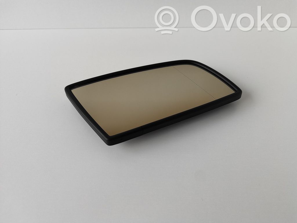 Verre de rétroviseur latéral   27220,27222,27224,27226