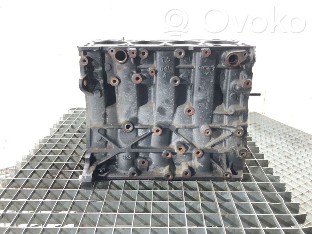 Engine block   04L023A