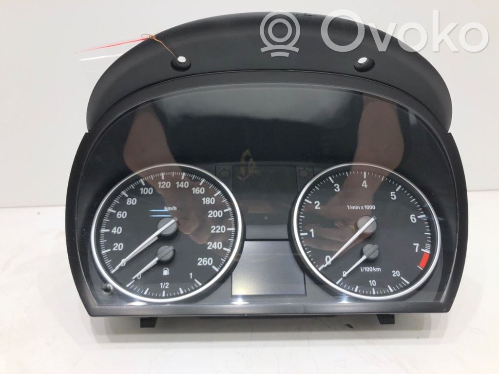 BMW 3 E90 E91 Nopeusmittari (mittaristo) 