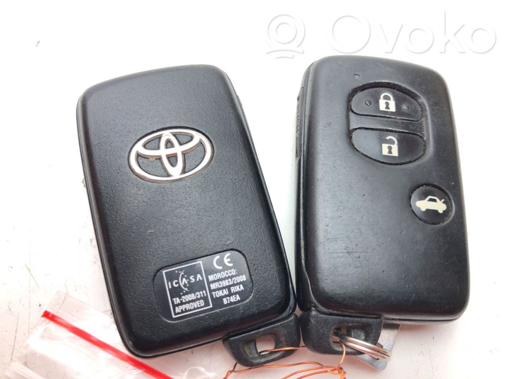 Toyota Avensis T270 Tarjeta/llave de arranque 