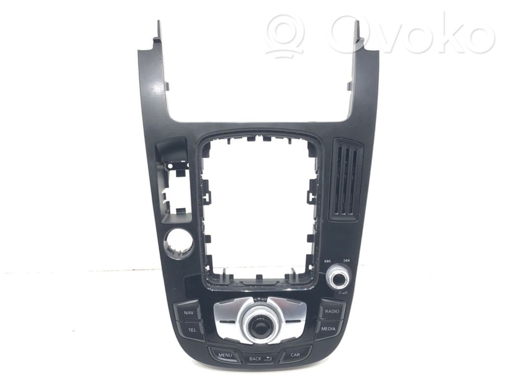 Panel radia   8T0919611L