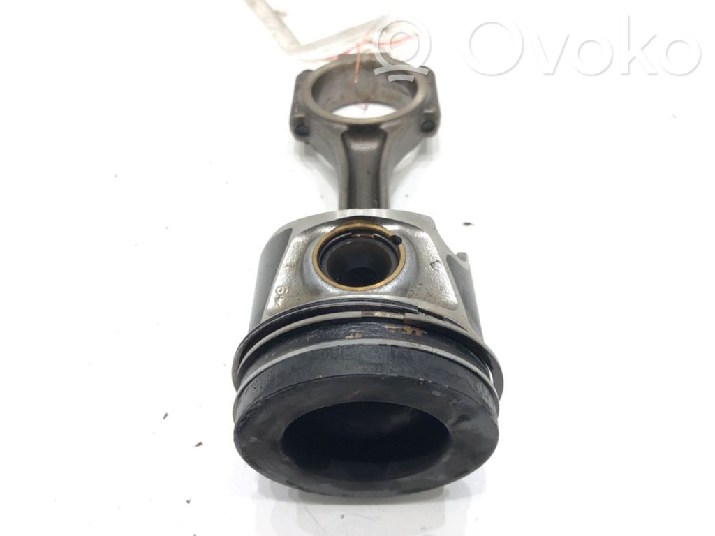 Audi A4 S4 B8 8K Pistón con biela 