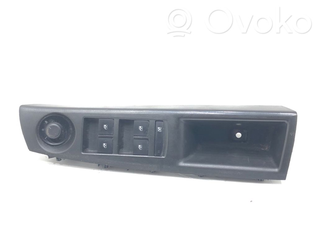 Chevrolet Cruze Electric window control switch 
