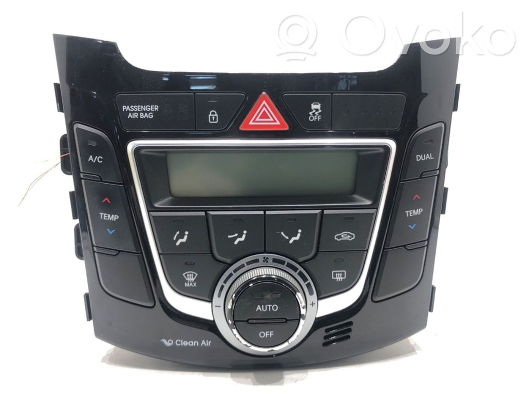 Hyundai i30 Przełącznik / Włącznik nawiewu dmuchawy 