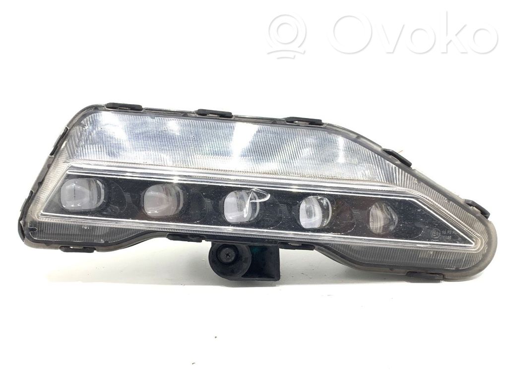 Hyundai i40 Proiector lumini zi LED