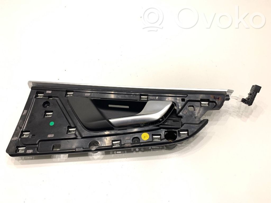 Audi Q7 4M Manecilla interna puerta trasera 