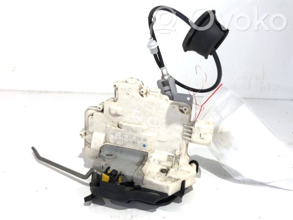 Seat Exeo (3R) Serratura portiera anteriore