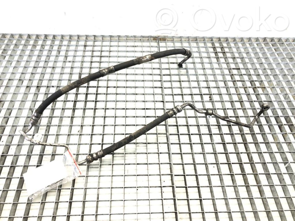 BMW 5 E60 E61 Jarrutehostimen putki/letku 