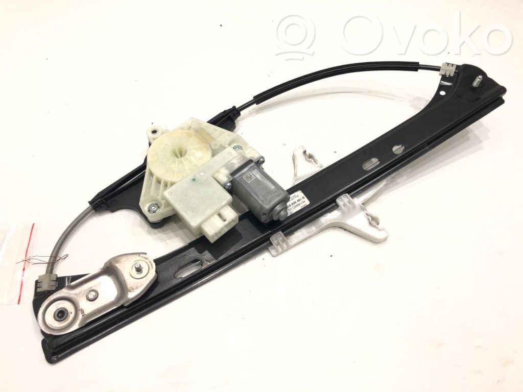 Volkswagen PASSAT B8 Elektryczny podnośnik szyby drzwi tylnych 
