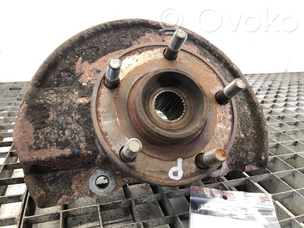 Front wheel hub spindle knuckle