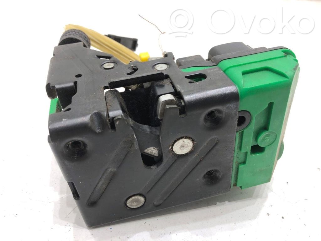 Volvo S60 Front door lock 
