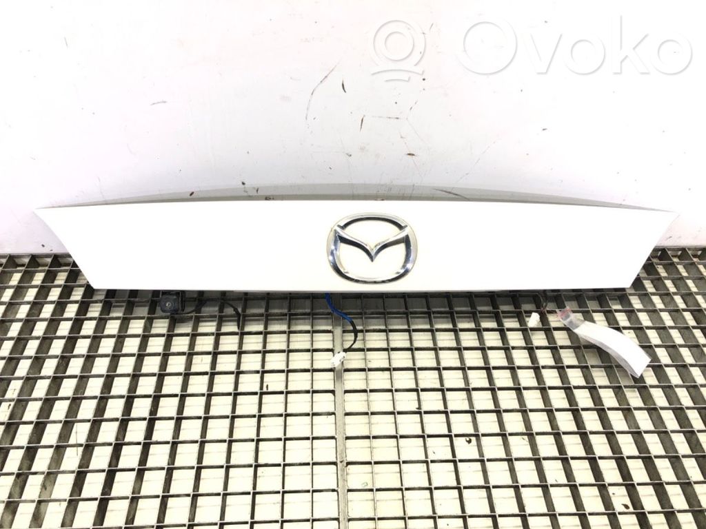 Mazda 6 Trunk door license plate light bar 
