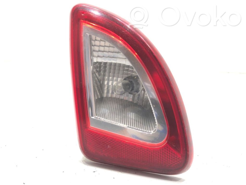 Renault Twingo II Lampa tylna 