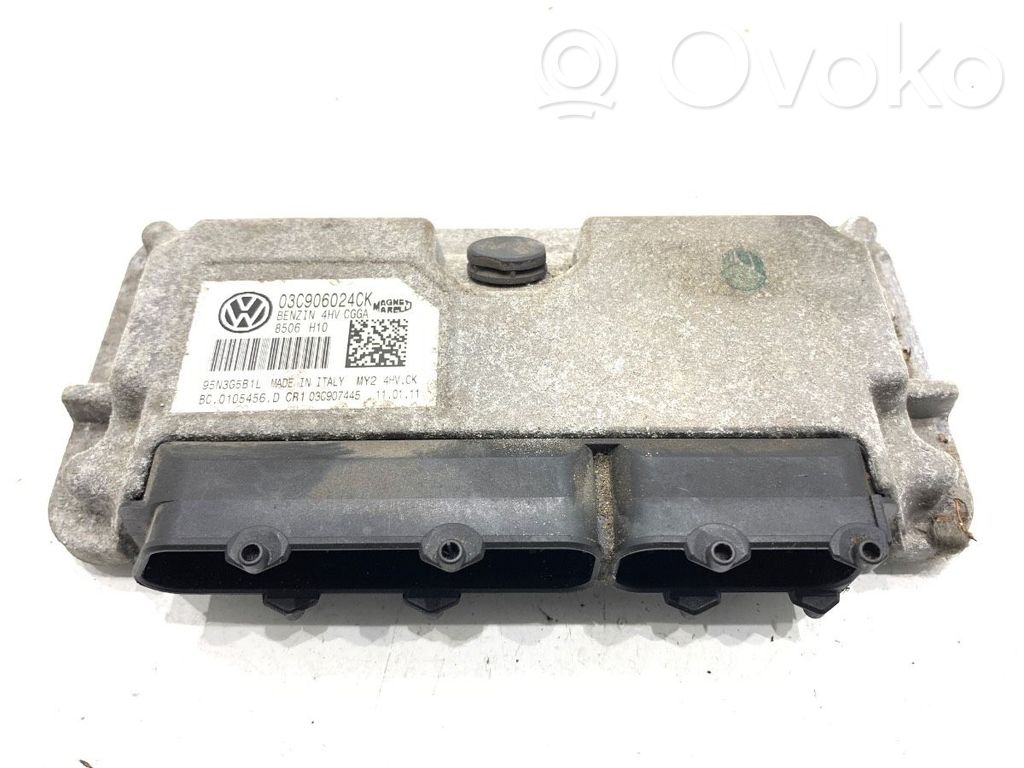 Volkswagen Golf VI Engine control unit/module ECU 